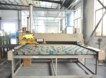 夾膠玻璃生產線